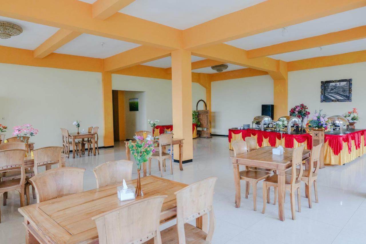 Capital O 892 Grand Pujon View Hotel And Resort バトゥ エクステリア 写真