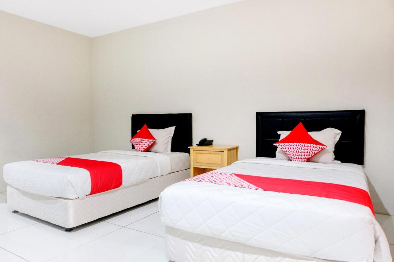 Capital O 892 Grand Pujon View Hotel And Resort バトゥ エクステリア 写真