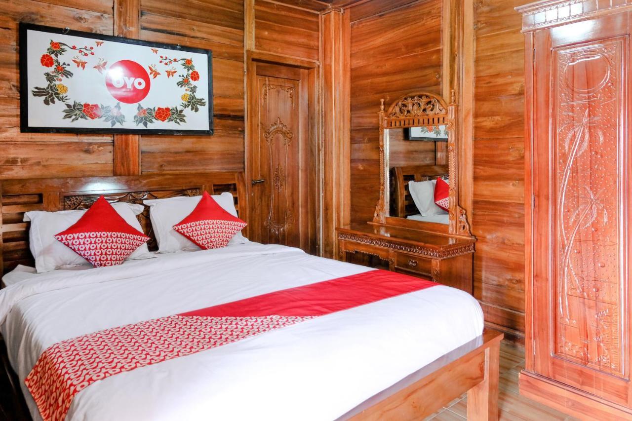 Capital O 892 Grand Pujon View Hotel And Resort バトゥ エクステリア 写真